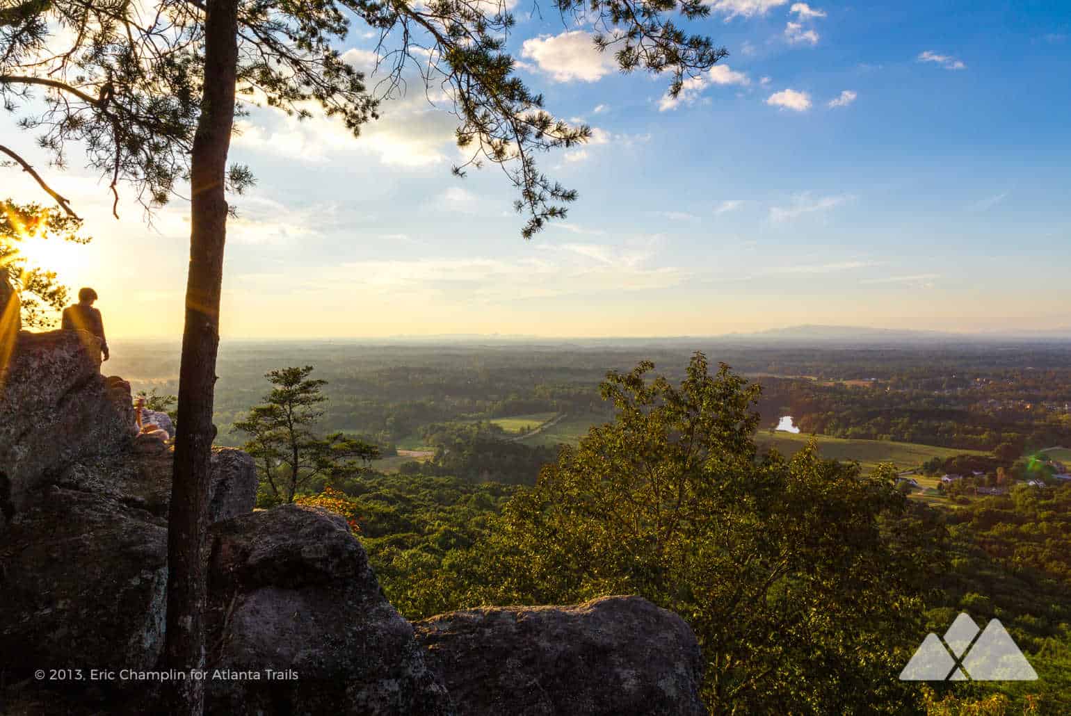Sawnee Mountain Preserve hiking the Indian Seats Trail
