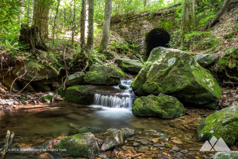 Byron Reece Trail: hike from Neel Gap to the Appalachian Trail at Blood Mountain